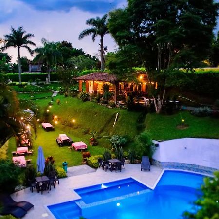 Finca Hotel Loma Verde Quimbaya Buitenkant foto